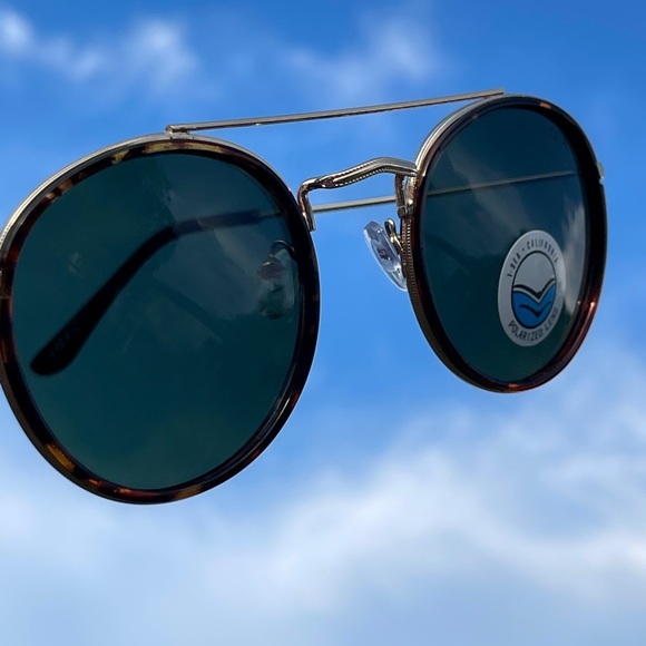 I-SEA All Aboard Sunglasses - Picture 2 of 15